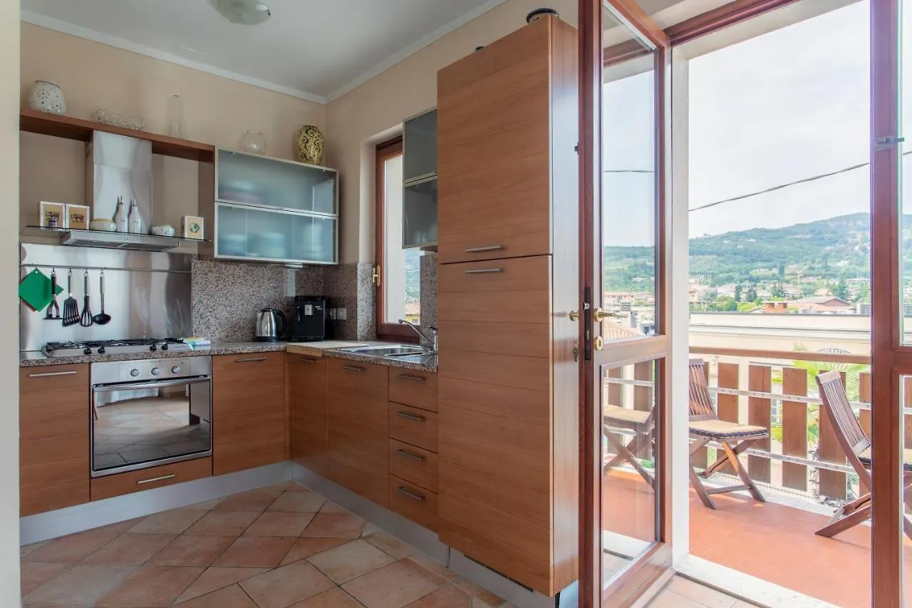 Family Home - Garda 3 Bedrooms Apartment