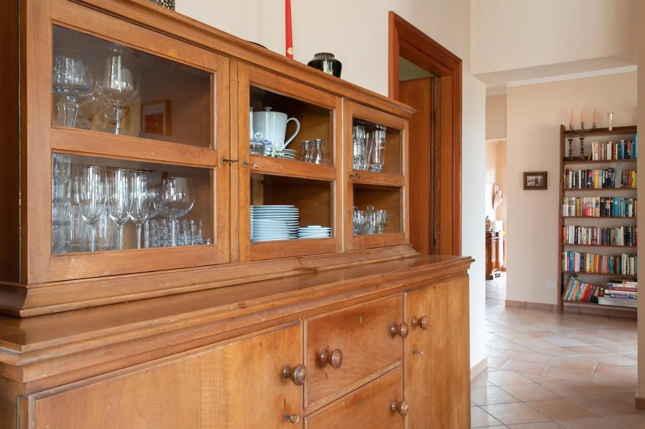 Family Home - Garda 3 Bedrooms Apartment 0*, Garda (Verona) Italy